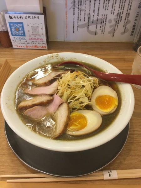 「特製らーめん」@麺や 七彩 八丁堀店の写真