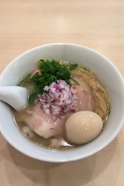 「特製背脂醤油」@らぁ麺たけしの写真