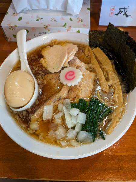 「特製背脂中華そば」@麺屋 成の写真