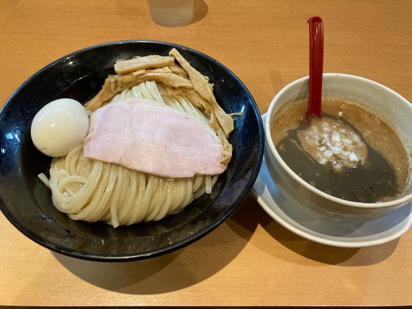 「煮干しつけめん・特のせ」@麺堂 稲葉の写真