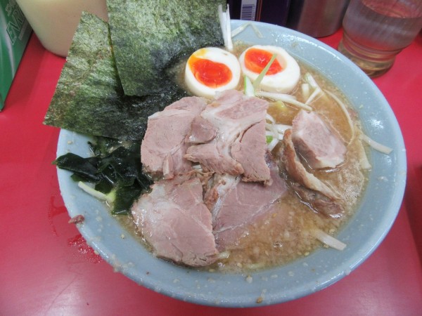 「ネギ味噌チャーシューメン（９４０円）＋味玉８０円」@ラーメンショップ 牛久結束店の写真