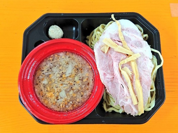 「【らあめん元】松阪牛脂がり塩つけ麺」@大つけ麺博 Presents 日本ラーメン大百科の写真