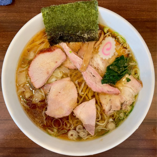 「焼豚ワンタン麺＋大盛り」@白河手打中華 賀乃屋の写真