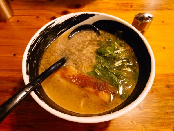 「【限定】トリュフ&秋茸醤の塩そば」@麺場 浜虎 横浜店の写真