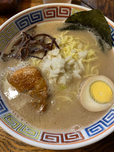 「塩とんこつ」@長浜らーめん 相模原店の写真