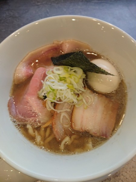 「いりこ中華蕎麦 上」@宍道湖しじみ中華蕎麦 琥珀 池袋店の写真