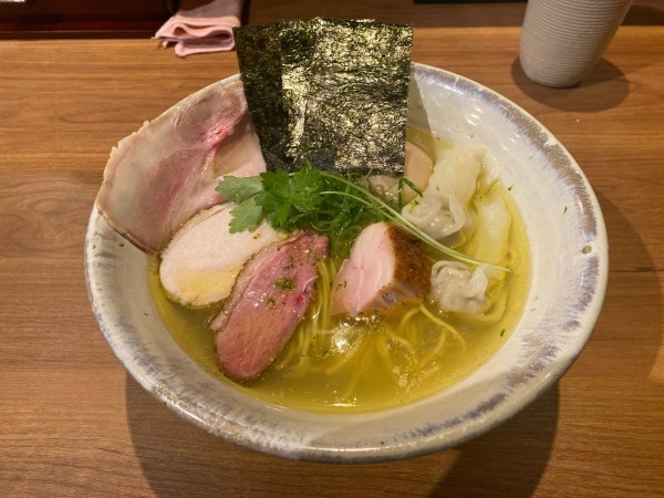 「特上塩らーめん」@Japanese Ramen 五感の写真