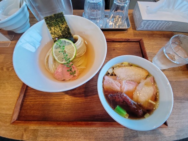 「昆布水つけめん 醤油 (並)」@YOKOKURA STOREHOUSEの写真