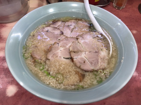 「チャーシューメン(多め、濃いめ) 910円」@ニューラーメンショップ 大宮東口店の写真