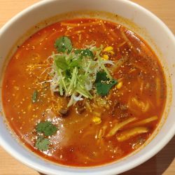 （ランチ）ユッケジャンラーメン　１１００円