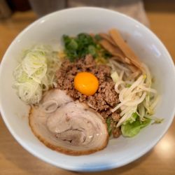 まぜそば  830円