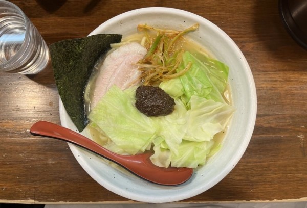 「熟成練り醤油ラーメン 大盛」@『   』（無銘）の写真