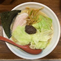 熟成練り醤油ラーメン 大盛