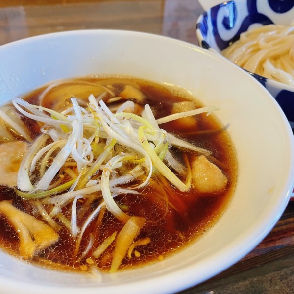 「肉汁舞茸うどん 900円」@ラーメン厨房 ぽれぽれの写真