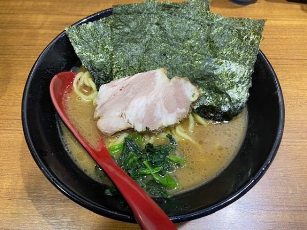「ラーメン(黒) 750円」@麺家 黒の写真