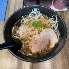 辛焦がし味噌たん麺 一向の画像