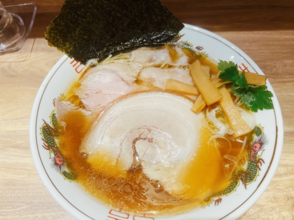 「中華そば醤油」@麺庵 利休の写真