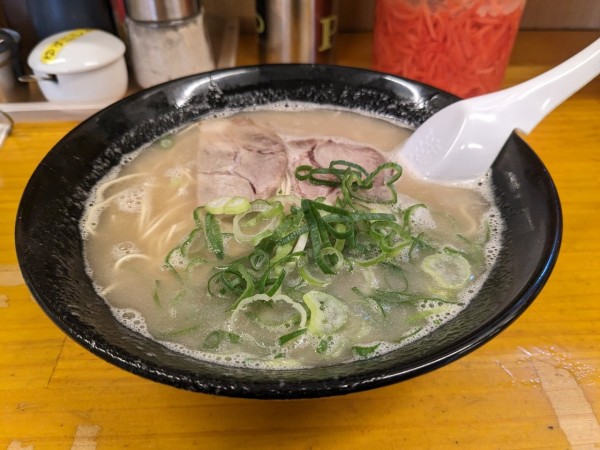 「ラーメン630円」@長浜ナンバーワン 長浜店の写真