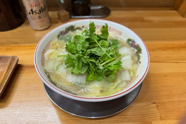 「たんめん¥900、パクチー¥200」@銀座たんめんの写真