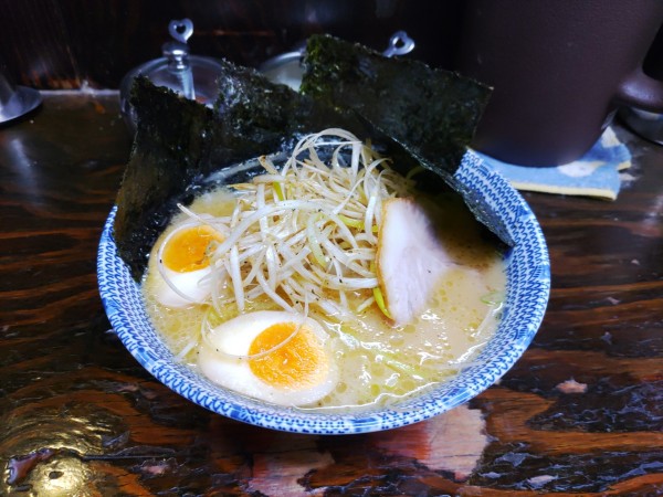 「気華ラーメン(細麺950円)」@氣華の写真