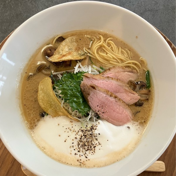 「きのこと鴨〜カプチーノ仕立て〜1700円」@Rachetteの写真