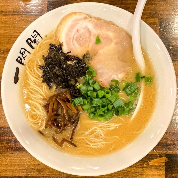 「長浜らーめん ¥825」@一閃閣の写真