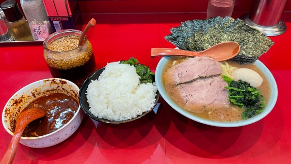 「特選(大)、のり増し」@横浜ラーメン おか本の写真