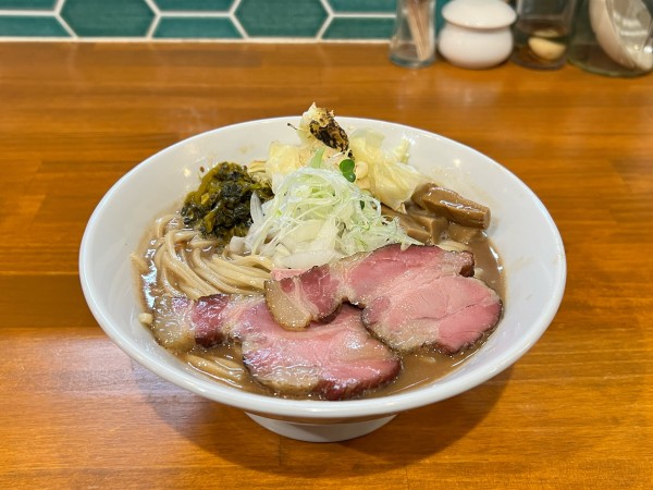 「豚と水のそば」@拉麺mellowの写真