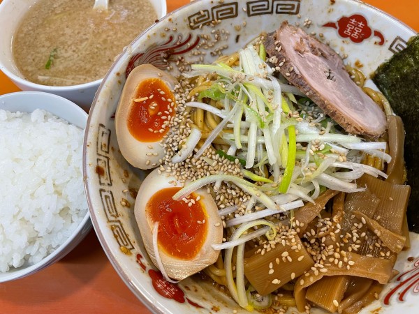 「油そば（950円）,ライス（130円）,スープ（130円）」@幸来の写真