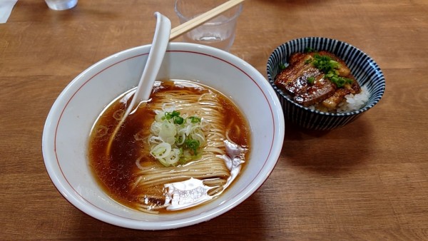「かけ＋豚めし」@らぁ麺 ここんの写真