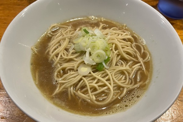 「中華そば 小(ネギのみ)」@自家製麺 伊藤の写真