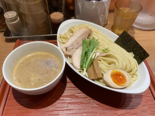 「鶏白湯つけ麺・特盛４００g（１０００円）」@ヒキュウの写真