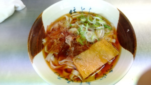 「きしめん(¥400)」@名代きしめん 住よし JR名古屋駅3・4番ホーム店の写真