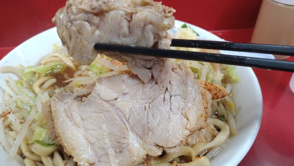 「小ラーメン　全部」@ラーメン二郎 越谷店の写真