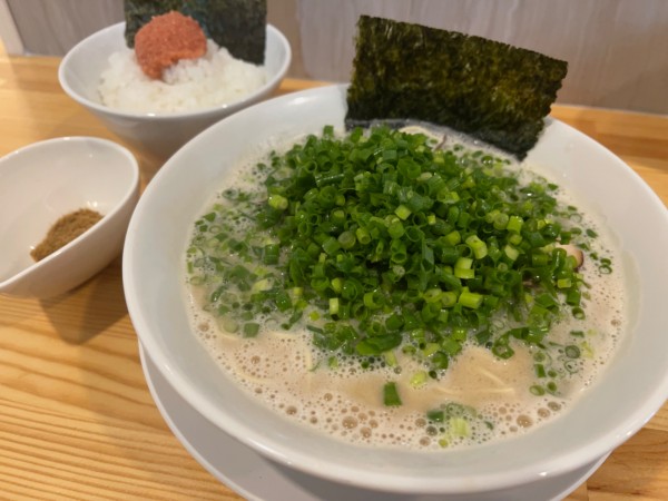 「ノーマル  TP銚子行き  TPネギボンバー」@とんこつラーメン44の写真
