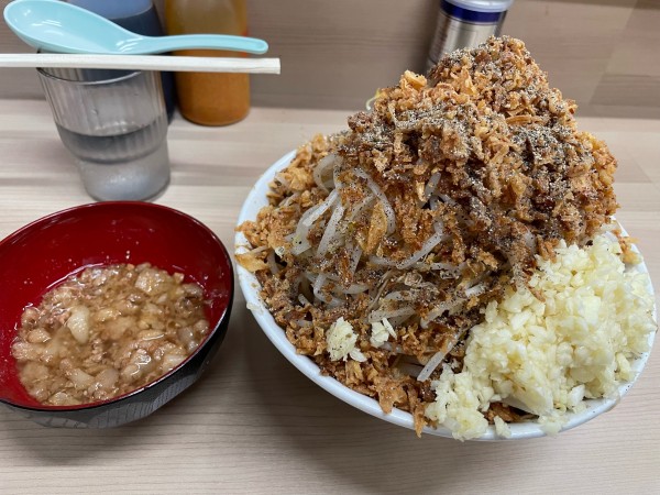 「汁無し950」@ラーメン荘 歴史を刻め 世田谷店の写真