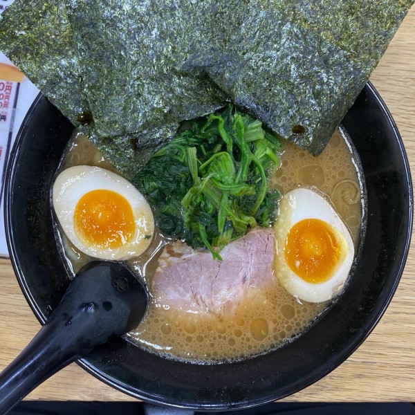 「ほうれん草玉子らーめん ¥870」@らーめん せい家 経堂店の写真