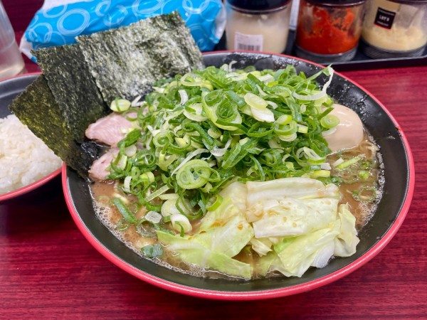 「全部のせラーメン ＋ 無料ライス」@麺家 紫極 大泉学園店の写真