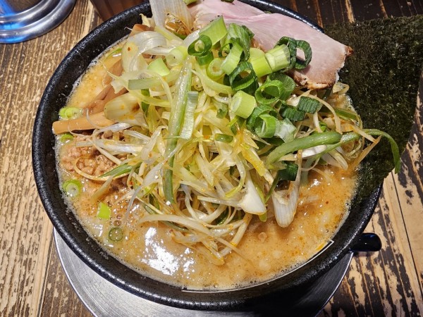 「【限定】ネギみそらーめん　1050円」@麺屋 幡 五所川原店の写真