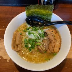 塩ラーメン
