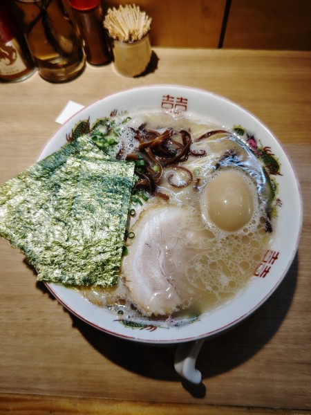 「特製ラーメン(1,050円)」@博多豚骨 ふるいちの写真