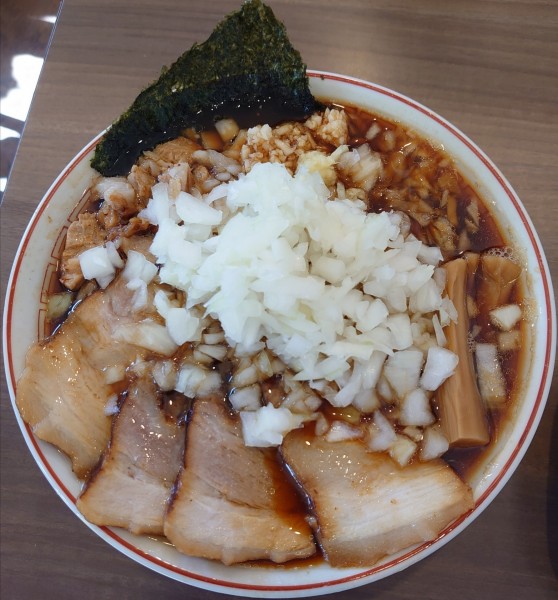 「チャーシューめん1100円(玉ねぎ100円)」@柏 濃麺や 39名の写真
