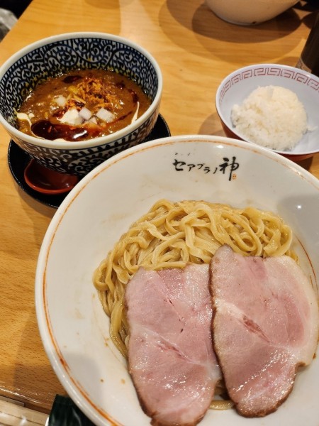 「10月限定 カレーつけ麺」@らーめん セアブラノ神 壬生本店の写真