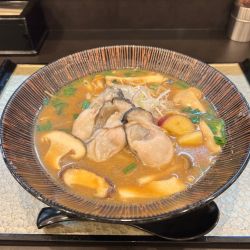 牡蠣味噌らーめん