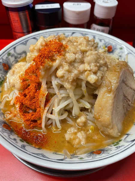 「小ラーメン 味噌変更 ヤサイトウガラシアブラ」@ハナイロモ麺 吉祥寺本店の写真