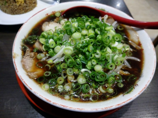 「中華そば（並）＋焼きめし（小）￥1,100」@新福菜館 秋葉原店の写真