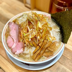 東京背脂ら～めん 麺王 渋谷本店の画像