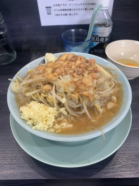 「ラーメン少なめ」@オリバーヌードルの写真