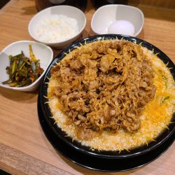 スタミナ味噌爆牛ラーメン¥1400+名物ニラキムチ¥130