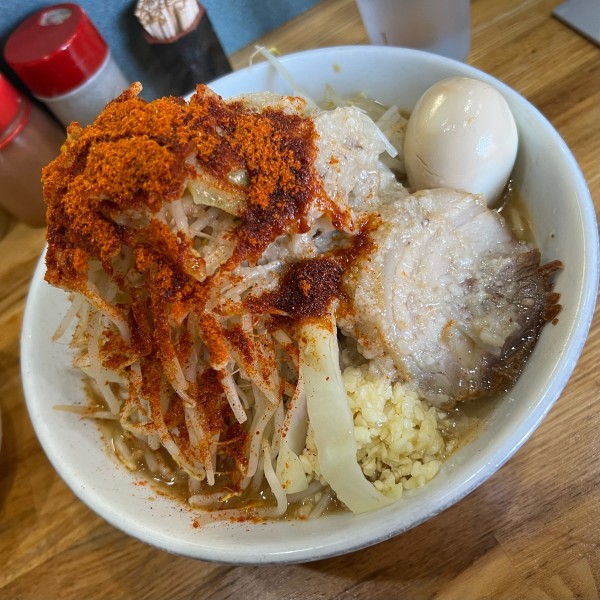 「味玉ラーメン並　「コール」全部」@デカ盛り戦隊 豚レンジャーの写真